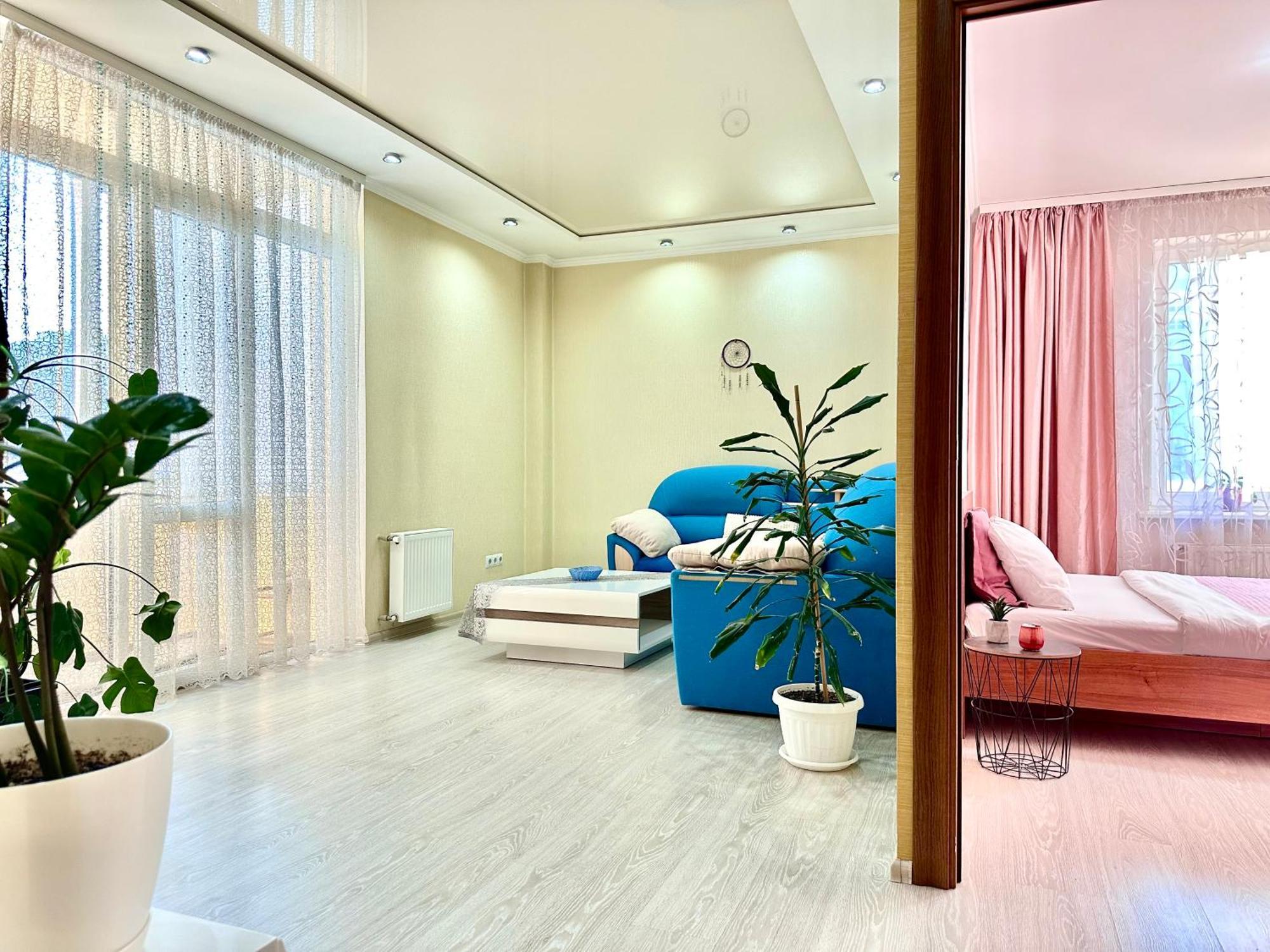 Apartments With A Coffee Machine In The City Center, Near A Park And Zlata Plaza Rivne Exterior foto